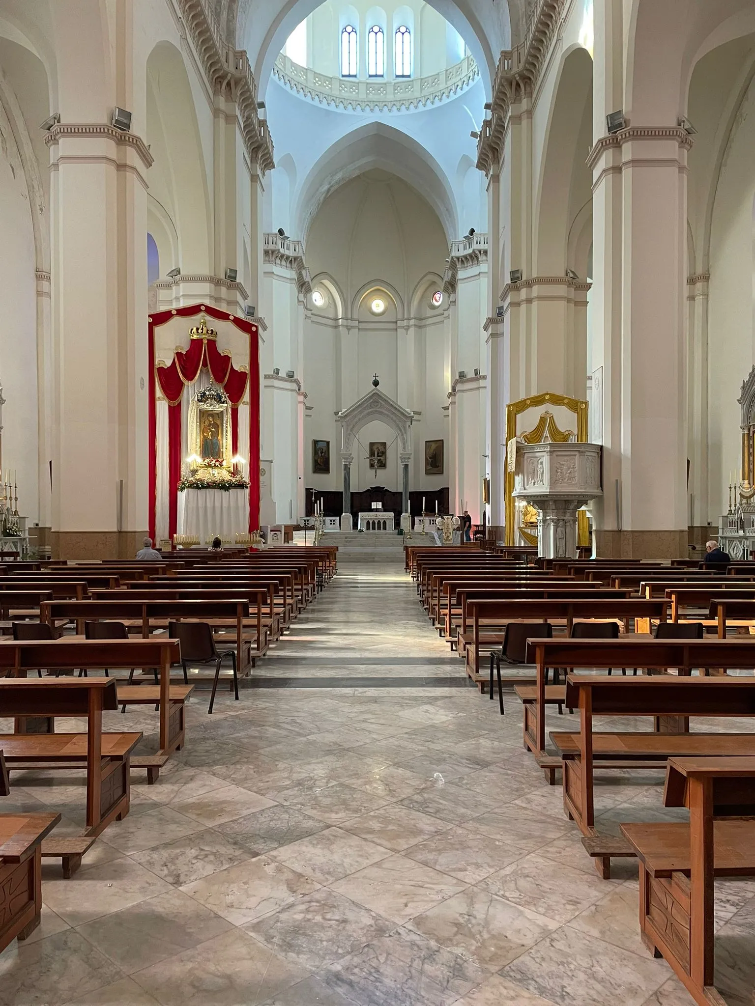 Home Interno della Cattedrale